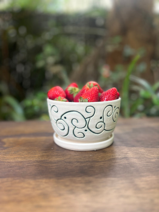 Swirly Berry Bowl